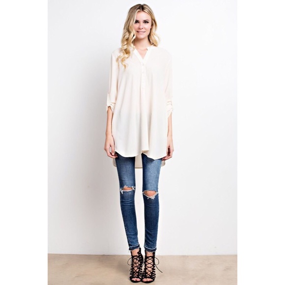 >>LAST<< Cassie Classic Button Tunic - Picture 2 of 3